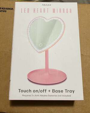 Traxx LED Heart Mirror with Touch On/Off Base Tray